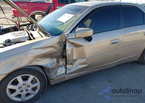 2005 Cadillac Cts Standard z USA, uszkodzony, nr VIN 1G6DP567650146153